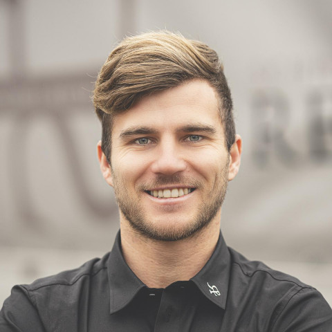 Tim<br>Lehrmann, Meister